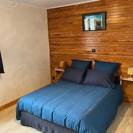 Le Robert Chalet